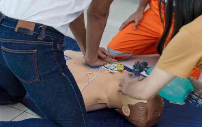 How to Get CPR and First Aid Training
